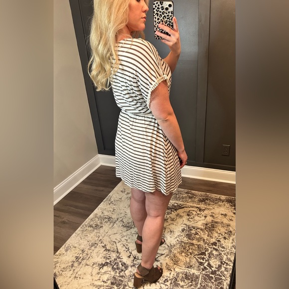 Boho Style Dress - Picture 6 of 7